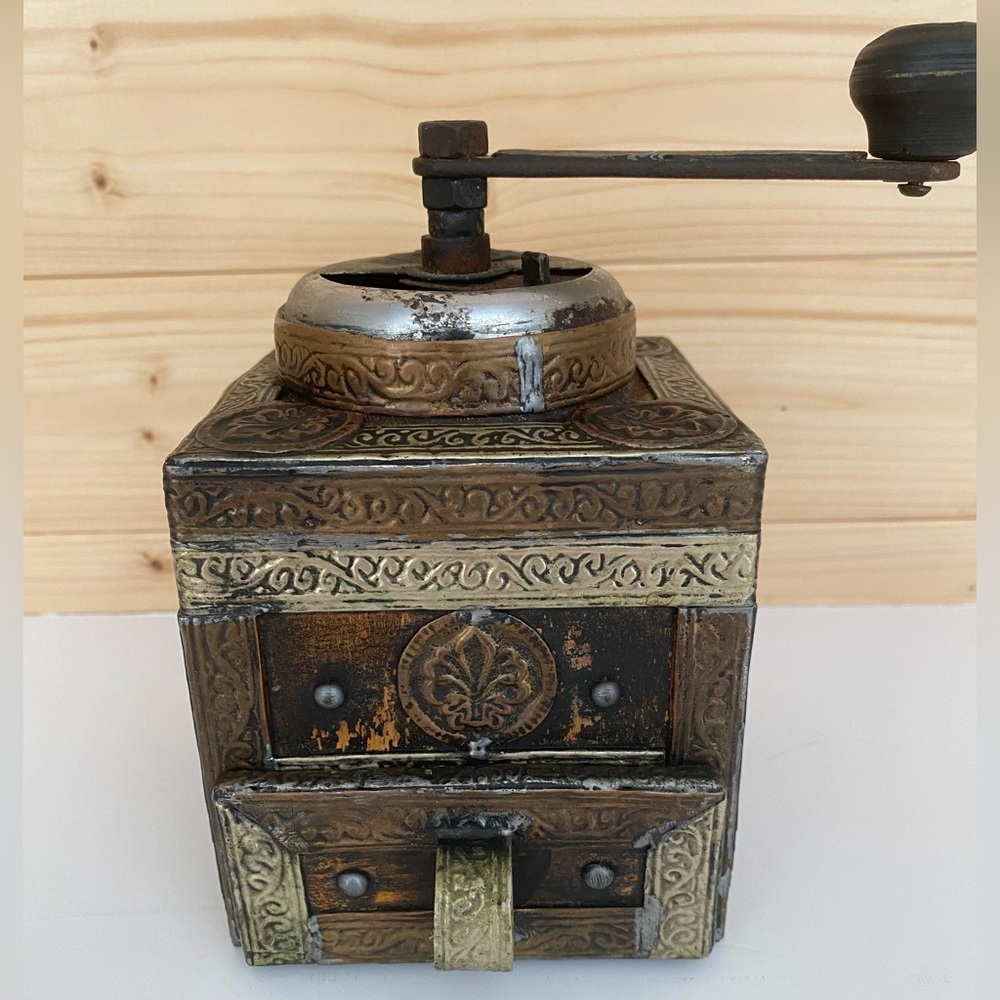 SOLD Moroccan Coffee Grinder Vintage Hand Crank Ornate Brass Metal & Wood Boho - Picture 3 of 14